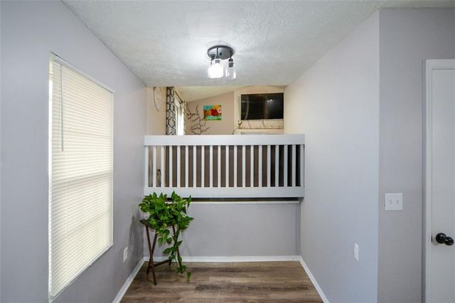 1126 Mainstreet Valley Drive, Stone Mountain, GA 30088