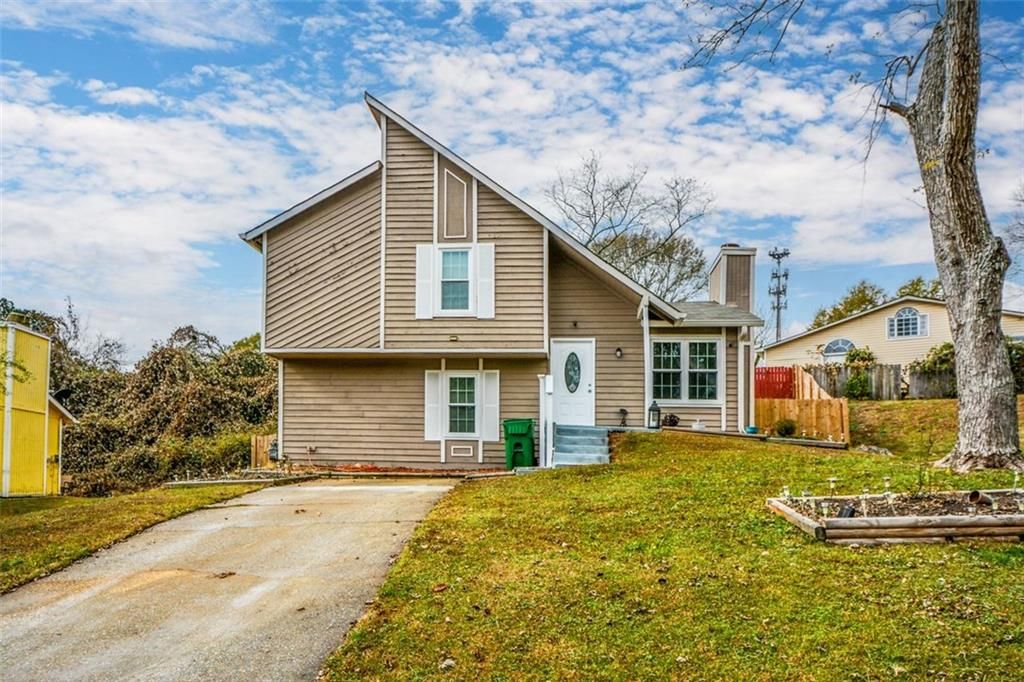 1126 Mainstreet Valley Drive, Stone Mountain, GA 30088