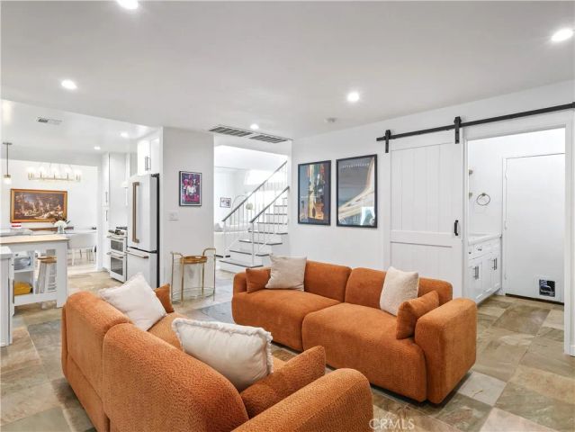 7819 Goldmine Lane, Lake Balboa, CA 91406
