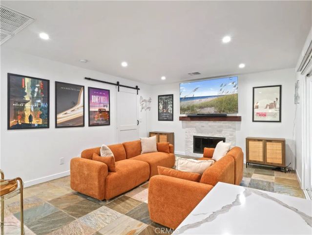7819 Goldmine Lane, Lake Balboa, CA 91406