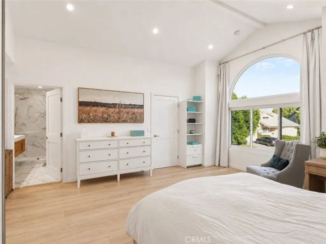 7819 Goldmine Lane, Lake Balboa, CA 91406