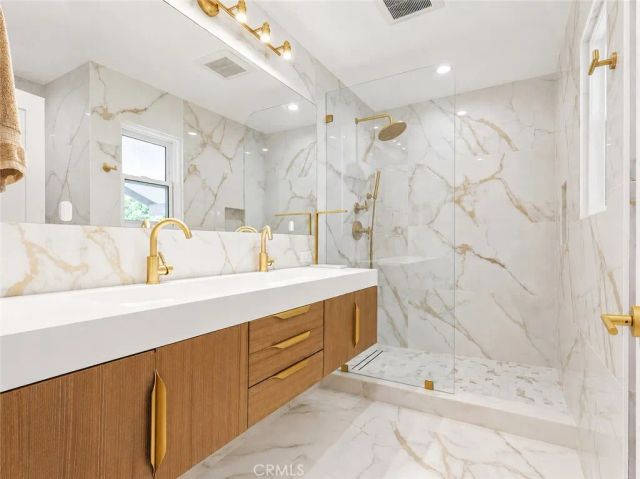 7819 Goldmine Lane, Lake Balboa, CA 91406