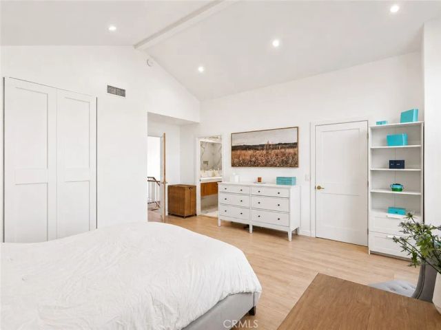 7819 Goldmine Lane, Lake Balboa, CA 91406