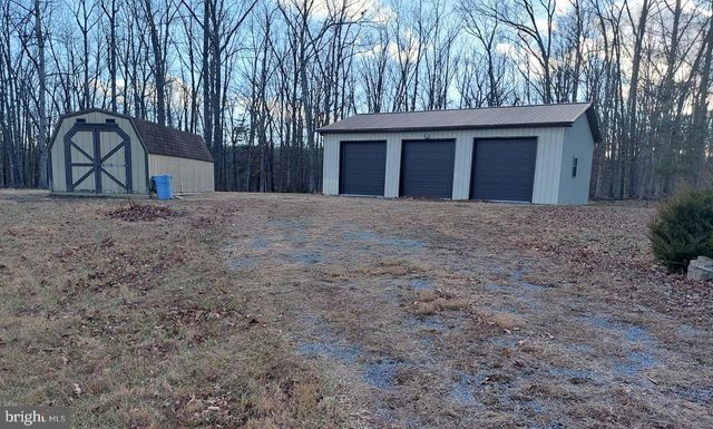 189 HAVEN FARMS CIR, Petersburg, WV 26847