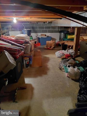 189 HAVEN FARMS CIR, Petersburg, WV 26847