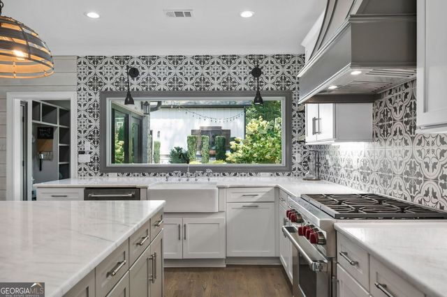 1483 Collier Drive SE, Smyrna, GA 30080