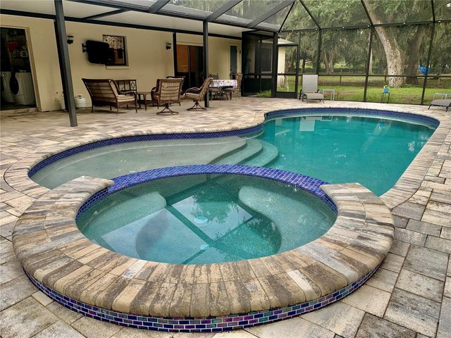 660 SUNDANCE TRAIL, Wimauma, FL 33598