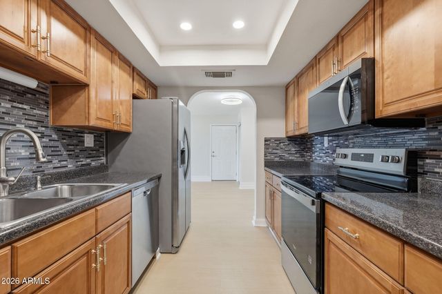 3825 E CAMELBACK Road 245, Phoenix, AZ 85018