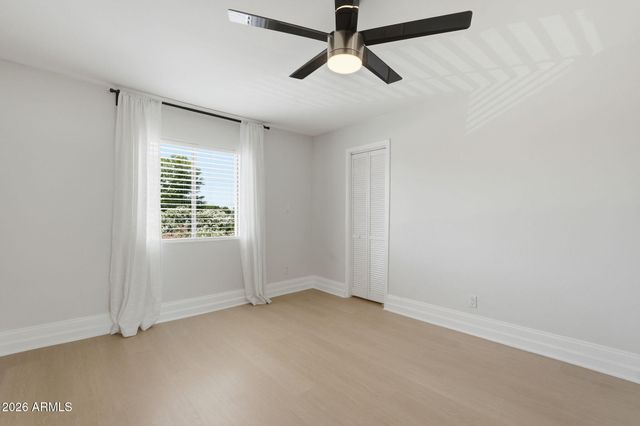 3825 E CAMELBACK Road 245, Phoenix, AZ 85018