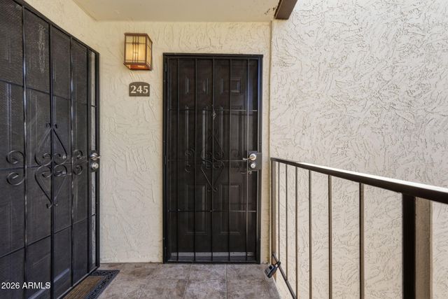 3825 E CAMELBACK Road 245, Phoenix, AZ 85018