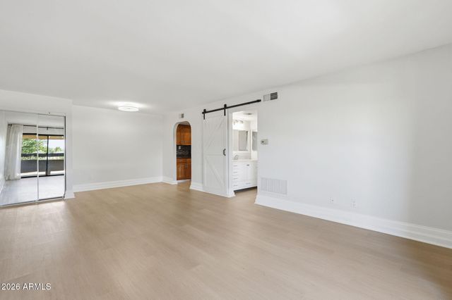 3825 E CAMELBACK Road 245, Phoenix, AZ 85018