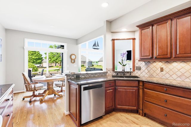 954 Edison Shores Court, Port Huron, MI 48060