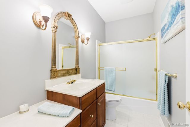 954 Edison Shores Court, Port Huron, MI 48060