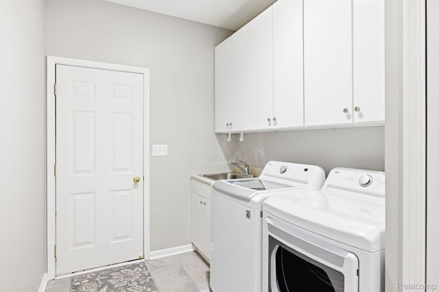 954 Edison Shores Court, Port Huron, MI 48060