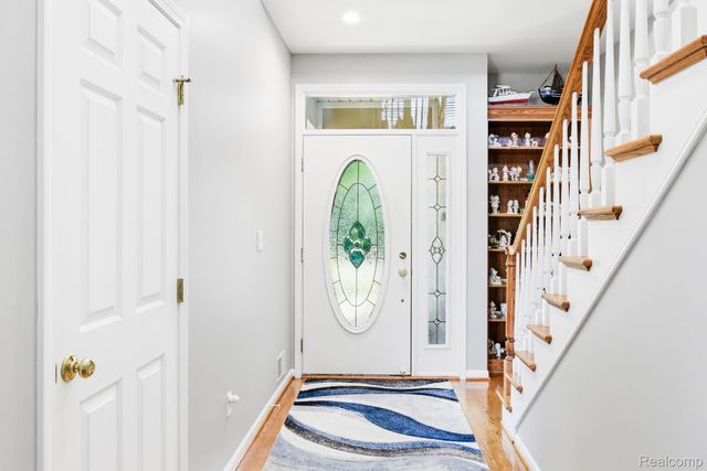 954 Edison Shores Court, Port Huron, MI 48060