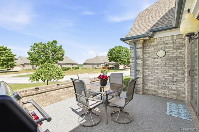 954 Edison Shores Court, Port Huron, MI 48060