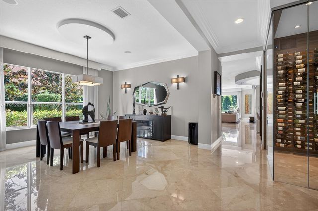 11356 Canyon Maple Blvd, Davie, FL 33330