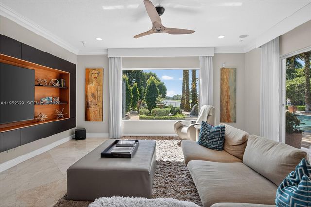 11356 Canyon Maple Blvd, Davie, FL 33330