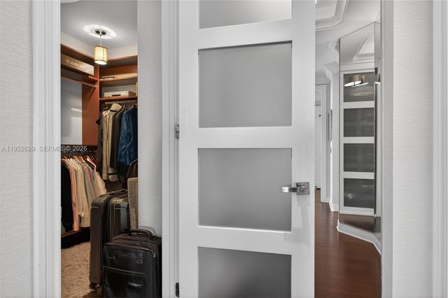 11356 Canyon Maple Blvd, Davie, FL 33330