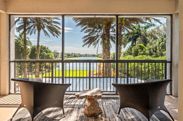 11356 Canyon Maple Blvd, Davie, FL 33330