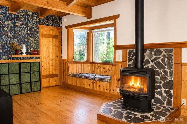 19112 19th SW, Lakebay, WA 98349