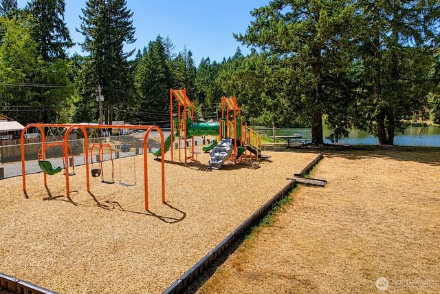 19112 19th SW, Lakebay, WA 98349