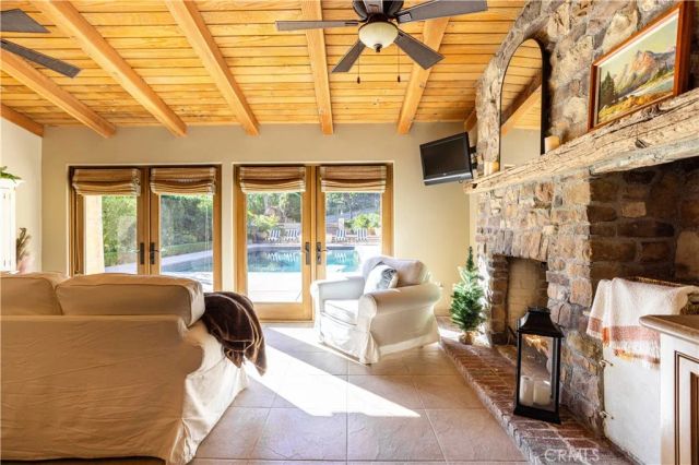 905 Crescent, Monrovia, CA 91016