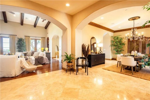 905 Crescent, Monrovia, CA 91016