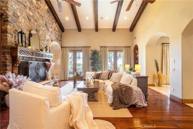 905 Crescent, Monrovia, CA 91016