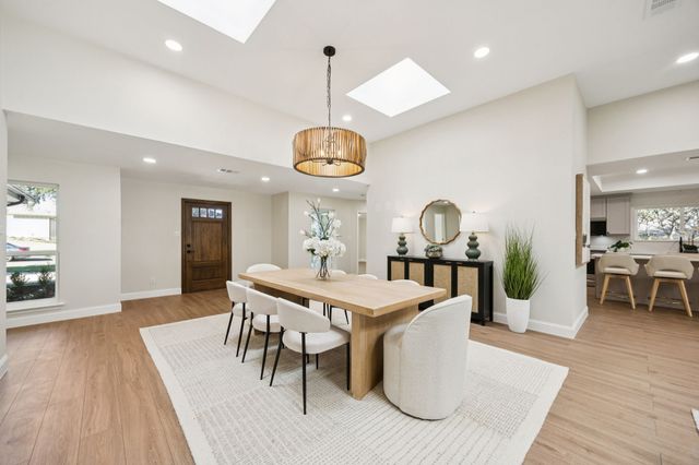 7716 Lone Moor Circle, Dallas, TX 75248