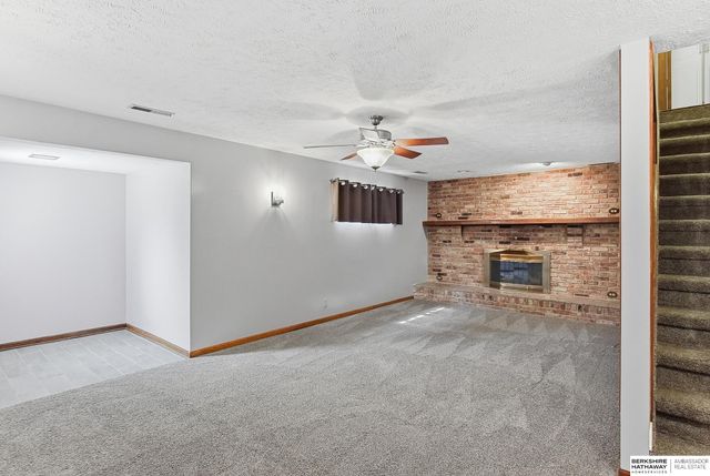 4618 Primrose Lane, Omaha, NE 68157