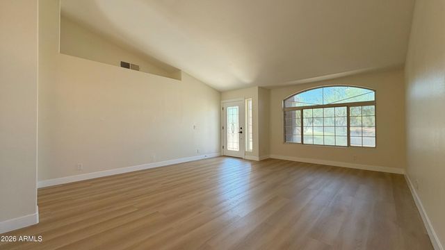 10851 E CHOLLA Road, Mesa, AZ 85207