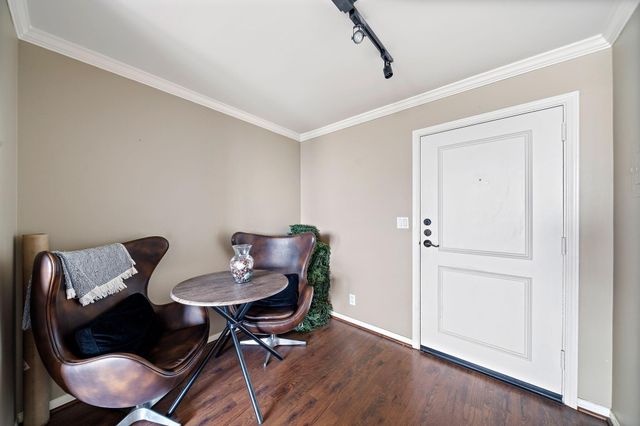 3525 Sage Road 1111, Houston, TX 77056