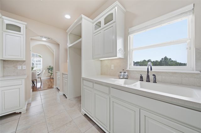 6010 S 15th Place, Broken Arrow, OK 74011