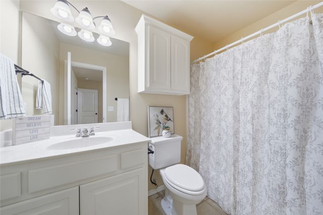 6010 S 15th Place, Broken Arrow, OK 74011