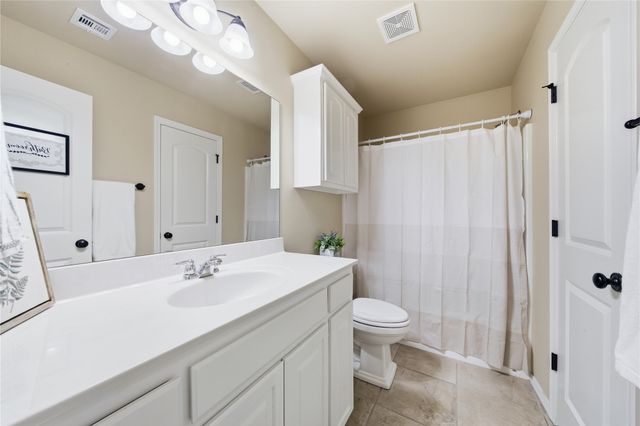 6010 S 15th Place, Broken Arrow, OK 74011