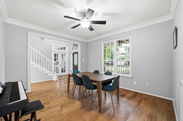 18 Amber Leaf Court, The Woodlands, TX 77381