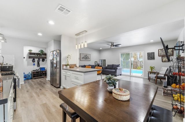 819 Brandywine St, Manteca, CA 95336