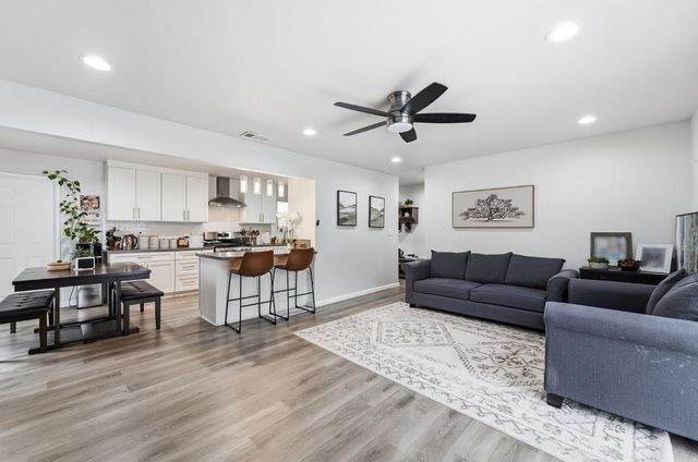 819 Brandywine St, Manteca, CA 95336