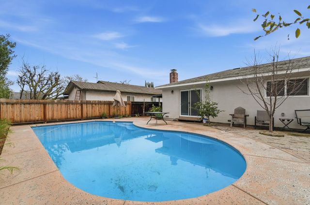 819 Brandywine St, Manteca, CA 95336