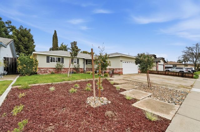 819 Brandywine St, Manteca, CA 95336