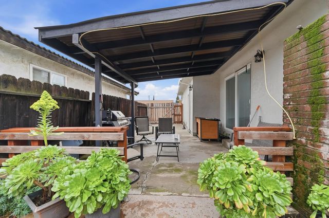 819 Brandywine St, Manteca, CA 95336