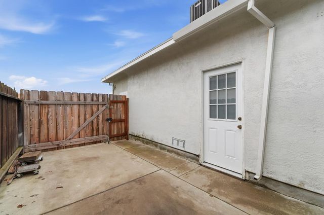 819 Brandywine St, Manteca, CA 95336