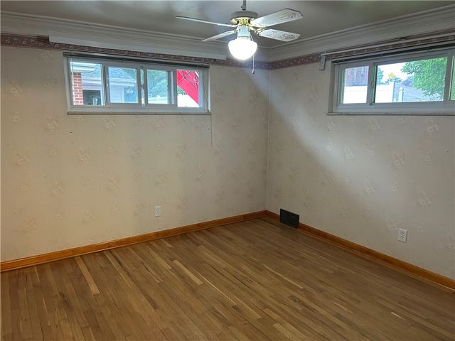 700 Filmore Rd, Forest Hills Boro, PA 15221