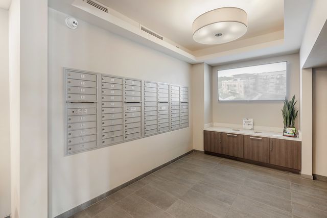 101 W Liberty Street 421, Barrington, IL 60010