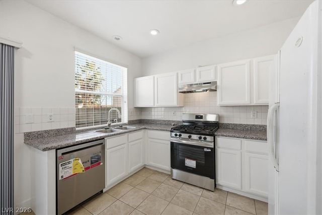 3350 Commendation Drive, Las Vegas, NV 89117