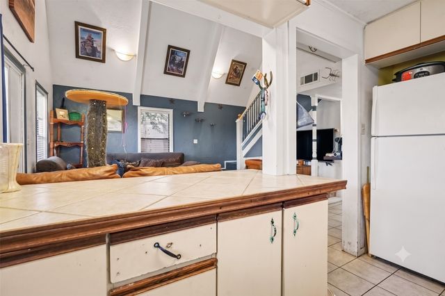 322 Hillcroft Drive, Weatherford, TX 76087