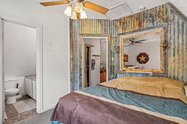 322 Hillcroft Drive, Weatherford, TX 76087