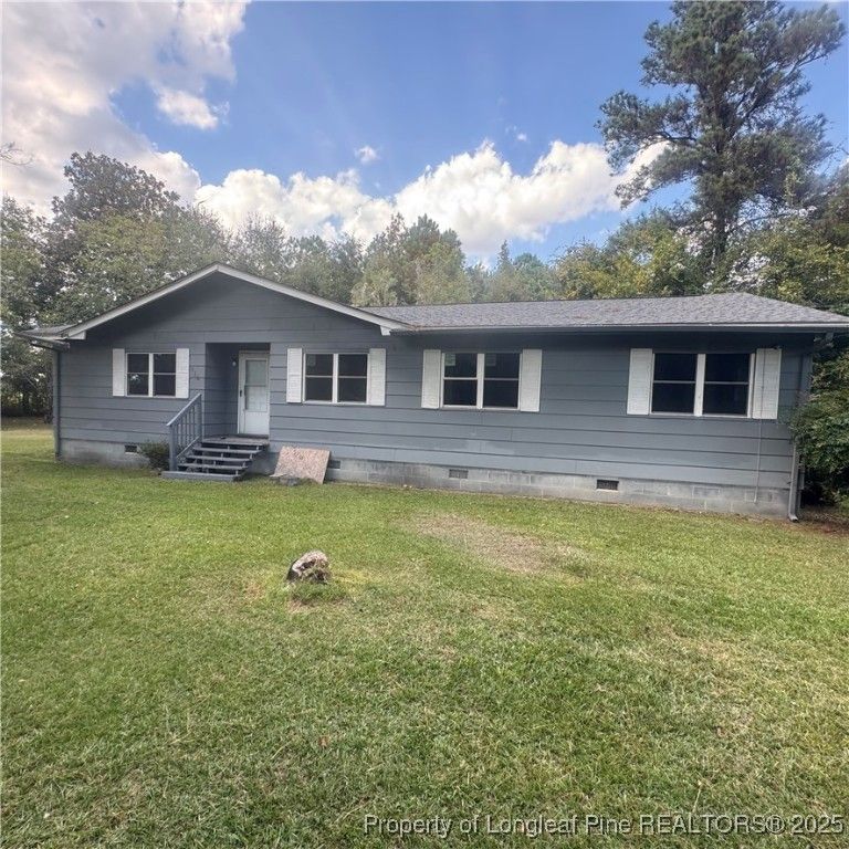 415 Brockington Road, Fairmont, NC 28340