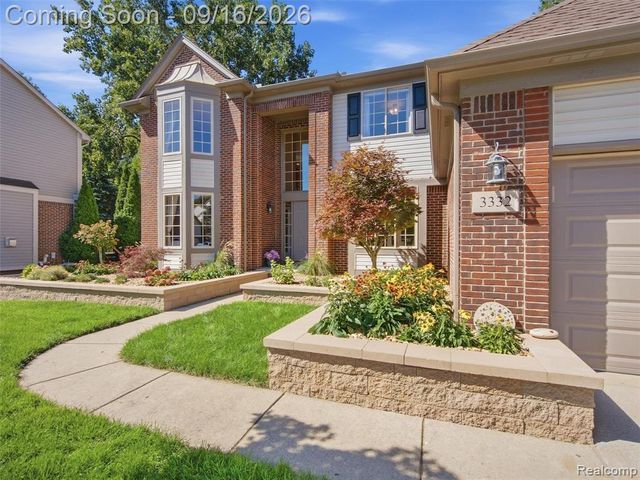 3332 Empire Drive, Rochester Hills, MI 48309